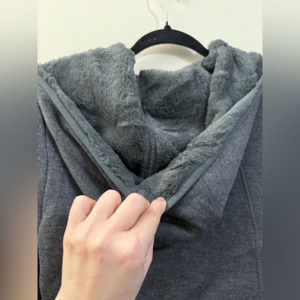 NWT Women’s Bench‎ Fleece Lined Athletic Jacket in Gray - S - Picture 9 of 16